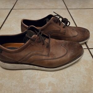 Rockport Wingtip Dress Sneaker, Brown, Sz. 7.5